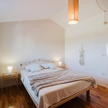 Σπίτι διακοπών Awesome In With House Sea View *